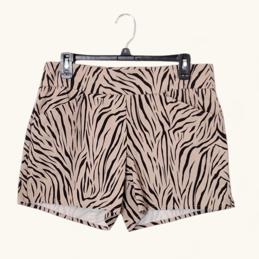 Catherine Malandrino Black and Tan Zebra Print Shorts Size Large